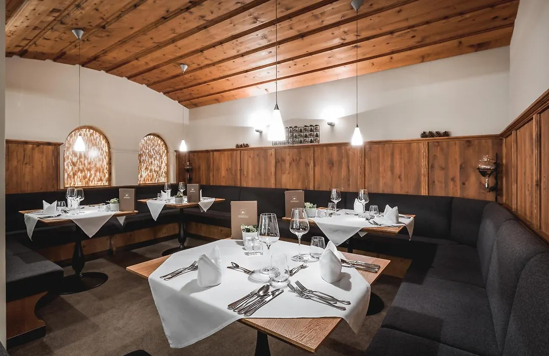 Post Seefeld - Wellnesshotel Tirol-1